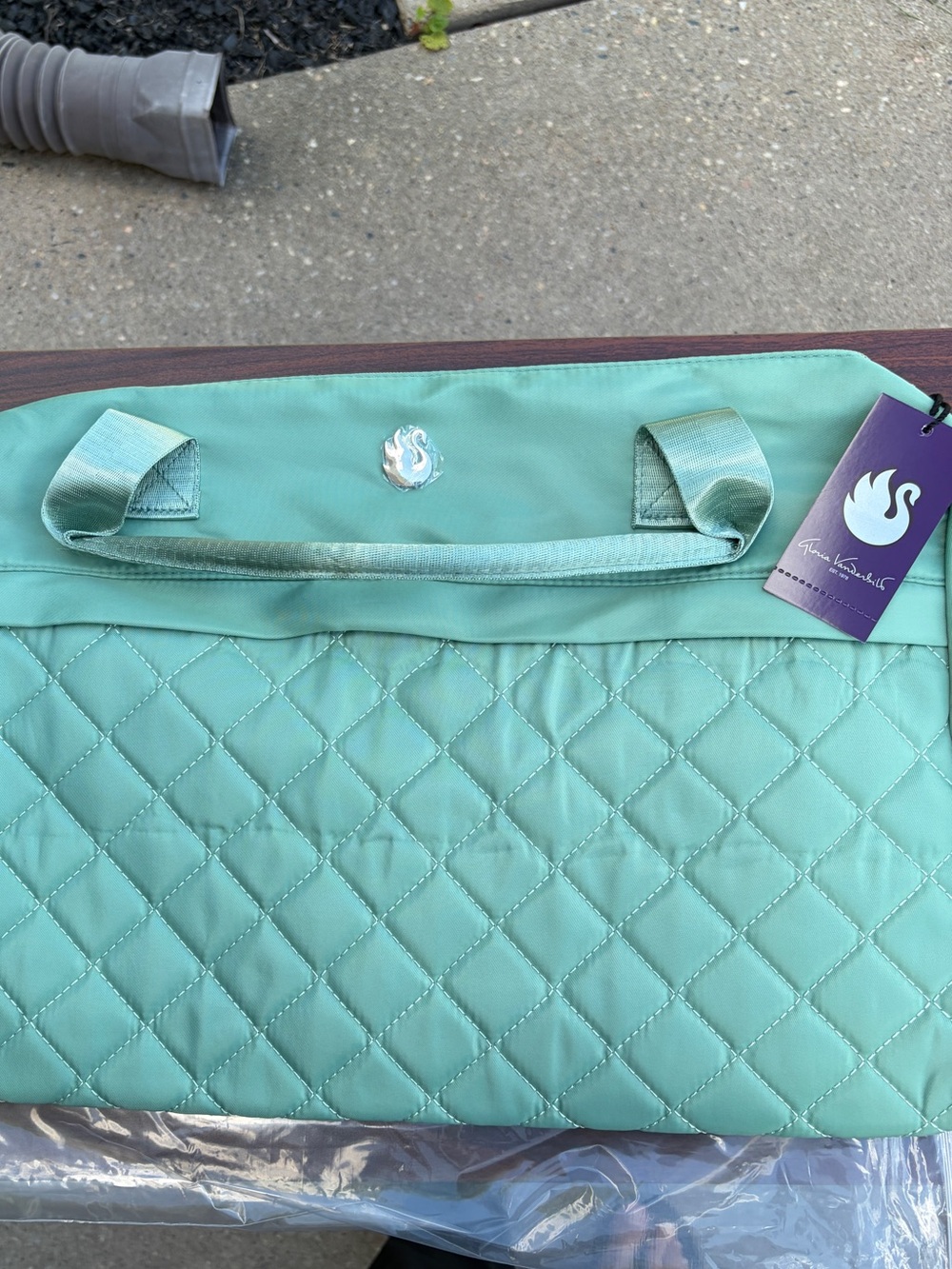 Gloria Vanderbilt Quilted Duffel Bag Mint Green Travel Weekender NWT